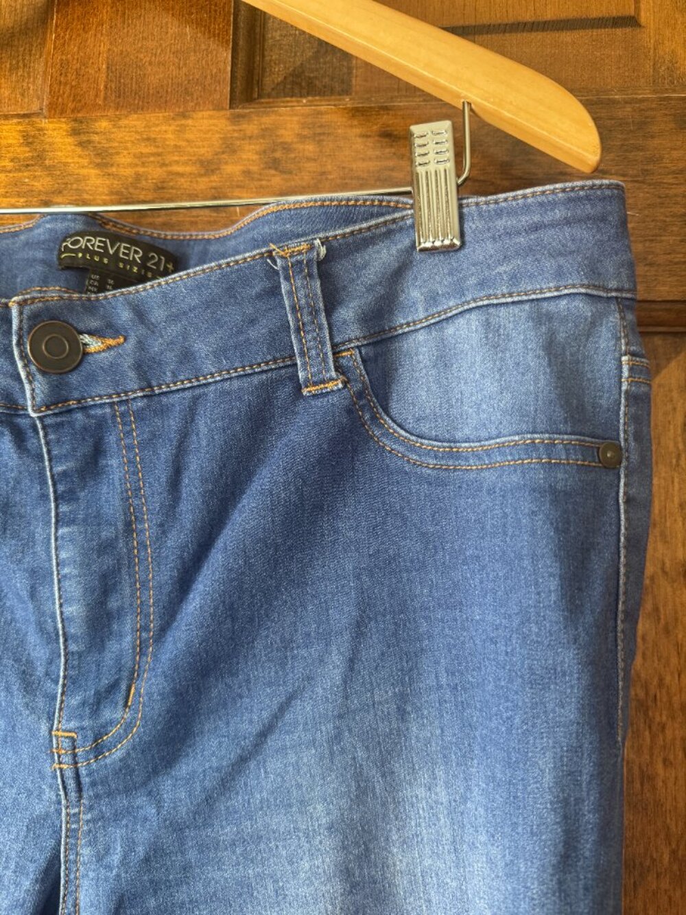 #1 Forever 21+ Medium Wash Denim Skinny Jeans Size 16 - Picture 4 of 10